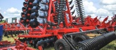 Прицепные 4-х рядные гидравлически складывающиеся дисковые бороны SOLAR FIELDS серии БДМ